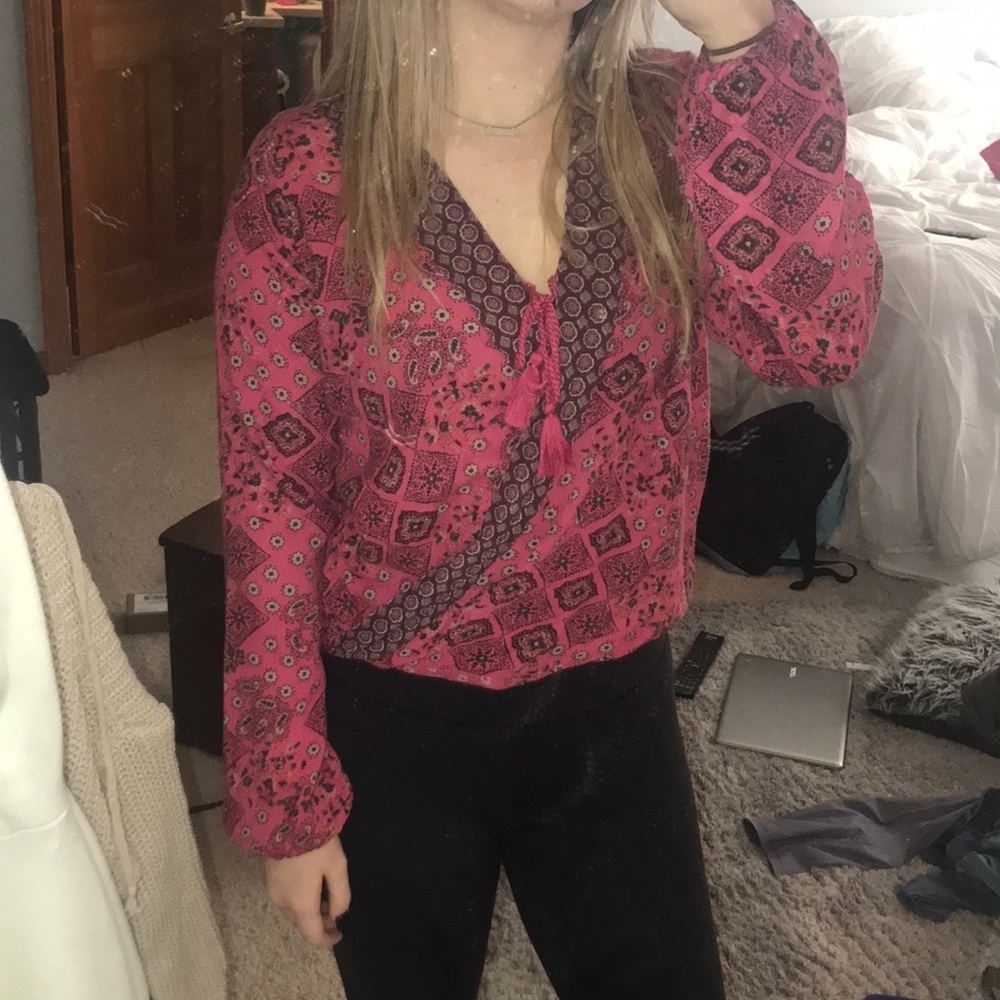 Hollister Flowy Long Sleeve
